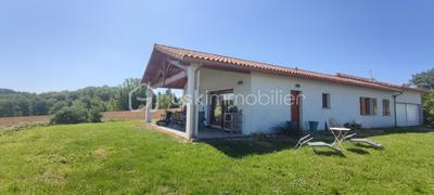 Maison - 125 m² - 5 pièces