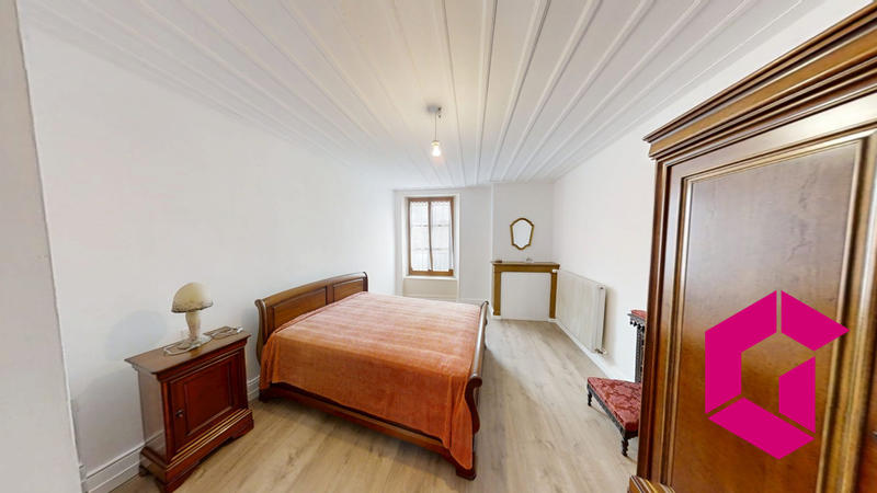 Maison ancienne - 135 m² - 6 pièces