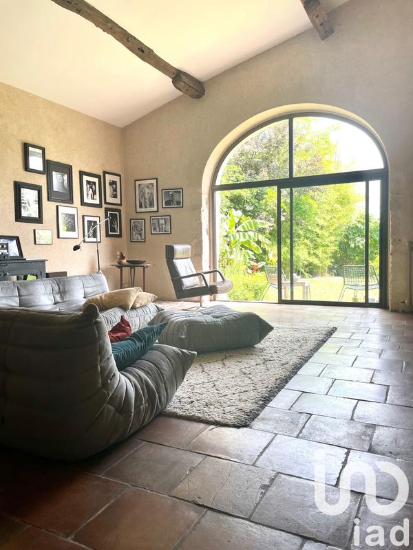 Maison - 409 m² - 8 pièces