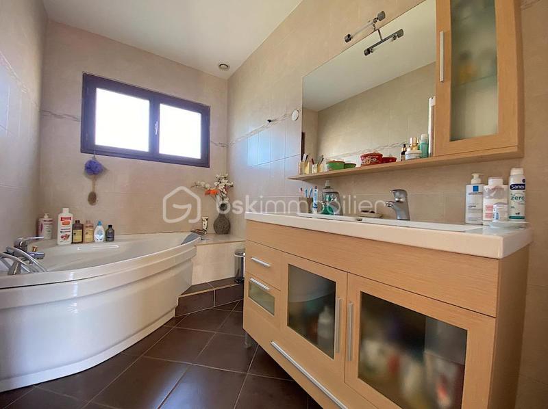 Château - 462 m² - 20 pièces