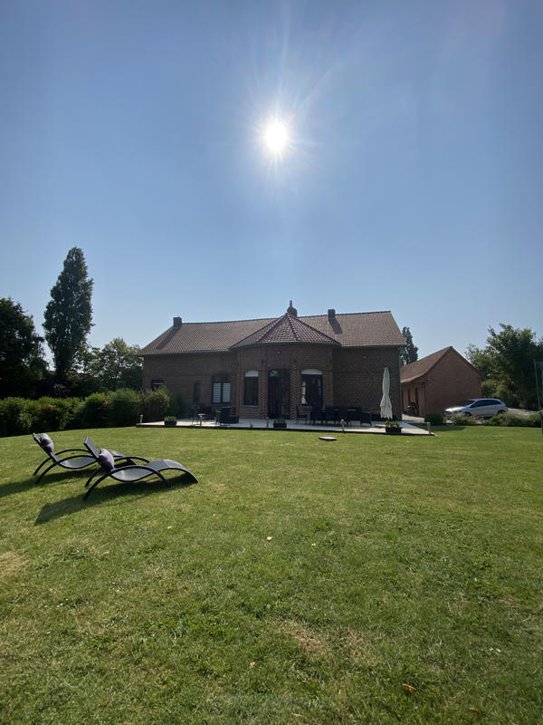 Propriété - 588 m² - 13 pièces