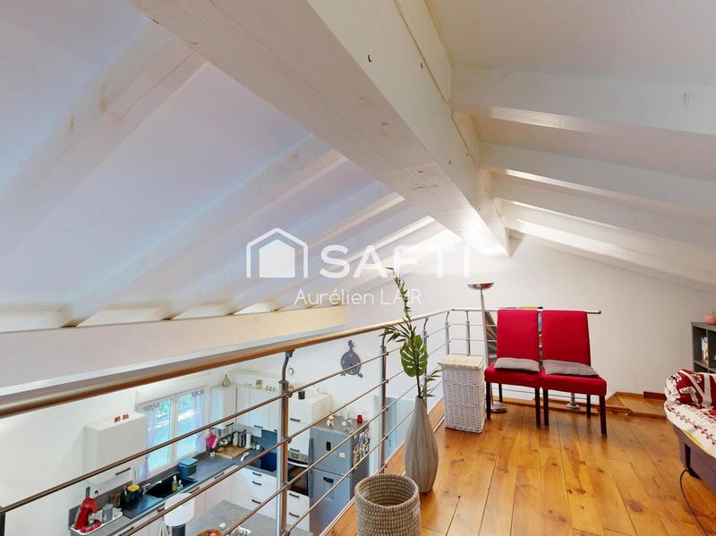 Maison - 180 m² - 7 pièces