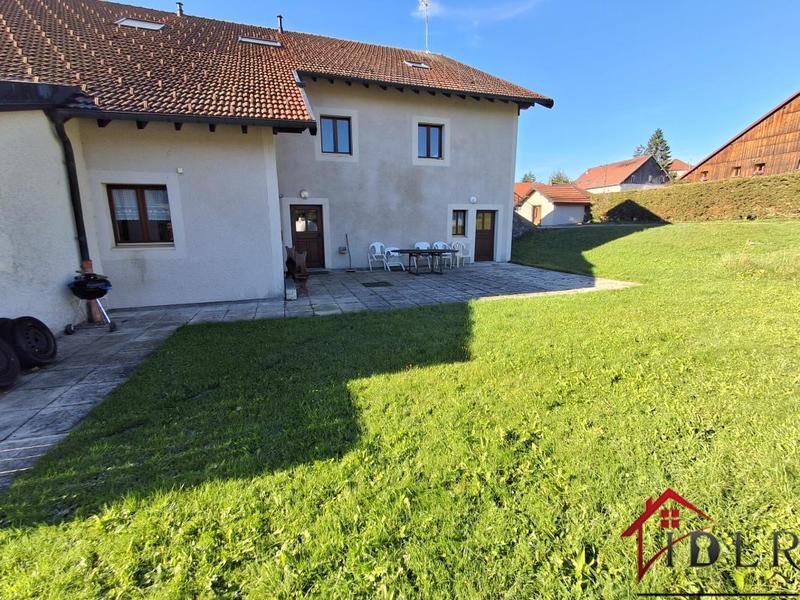 Appartement - 205 m² - 5 pièces