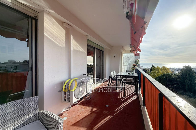 Appartement - 104 m² - 4 pièces