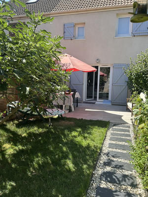 Maison - 80 m² - 4 pièces