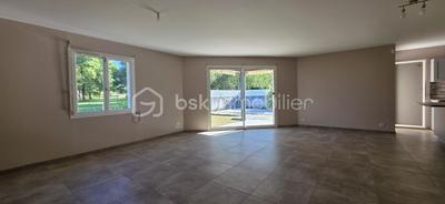 Maison - 108 m² - 5 pièces