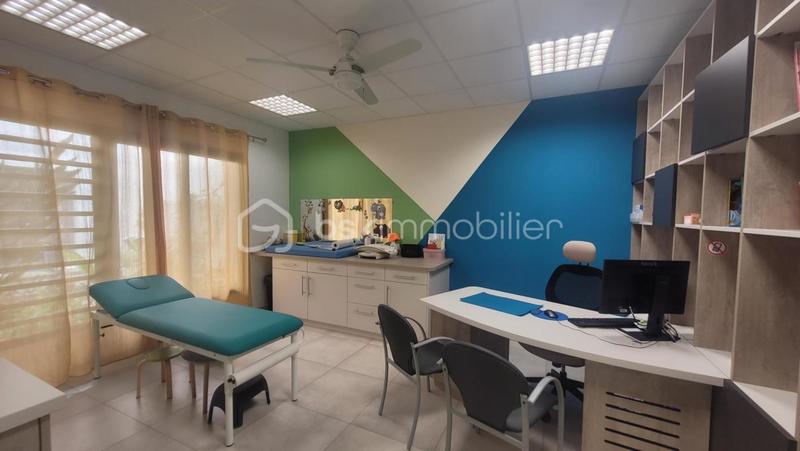 Bureau - 155 m² - 5 pièces