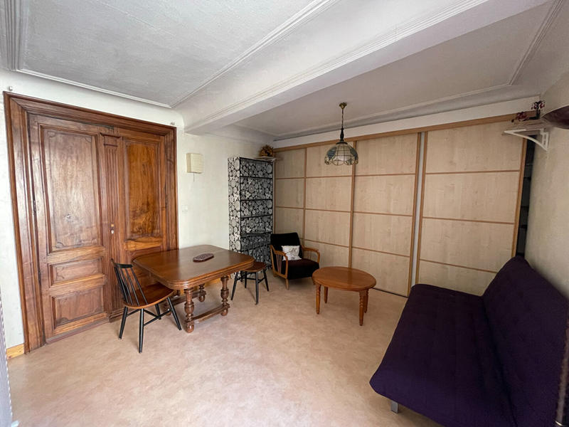 Maison - 200 m² - 7 pièces