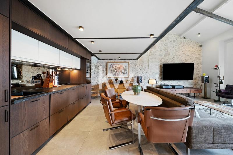 Appartement - 114 m² - 3 pièces