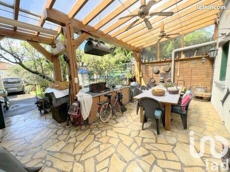 Maison - 123 m² - 5 pièces