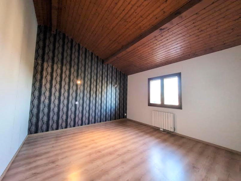 Maison - 151 m² - 7 pièces