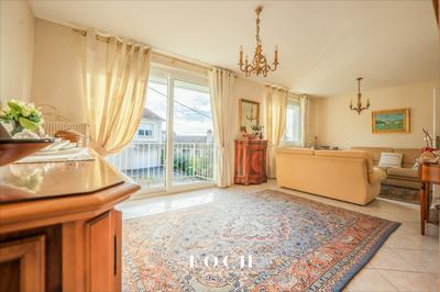 Maison - 101 m² - 5 pièces