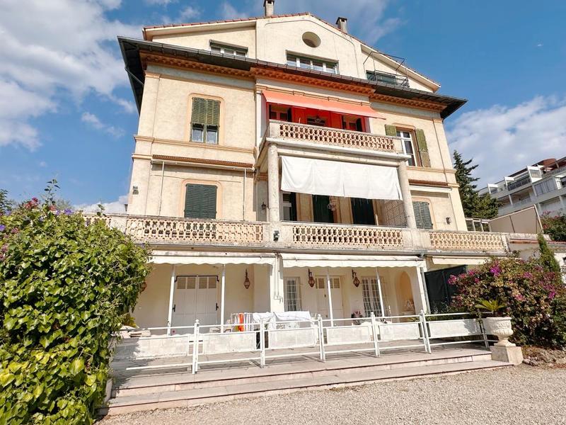 Duplex - 114 m² - 3 pièces