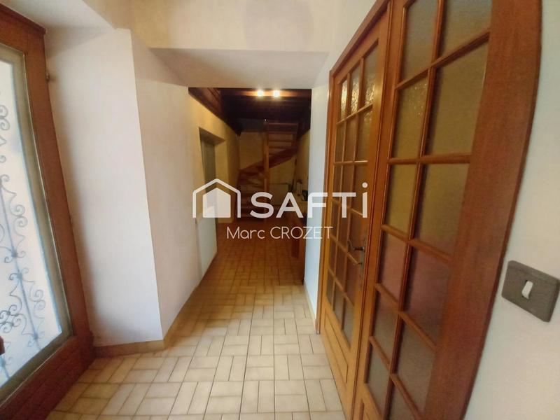 Maison - 138 m² - 6 pièces