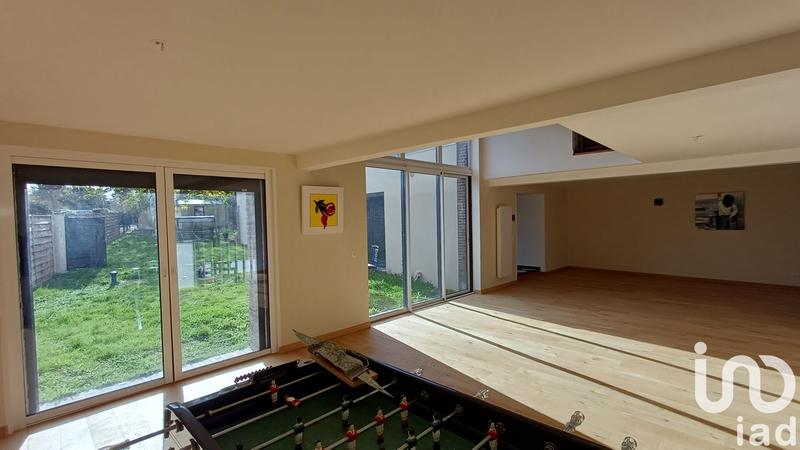 Maison - 198 m² - 6 pièces