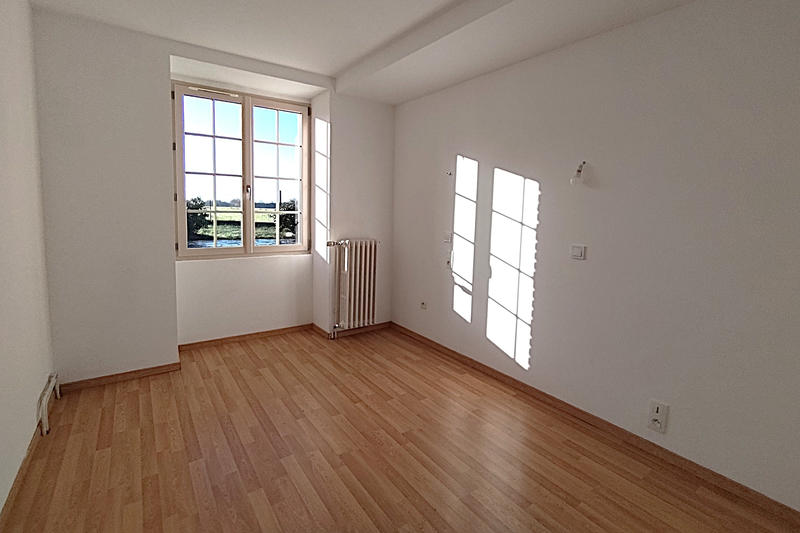 Maison - 120 m² - 8 pièces