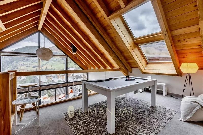 Châlet - 193 m² - 6 pièces