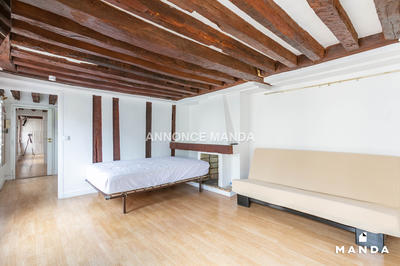 Studio - 24 m² - 1 pièce