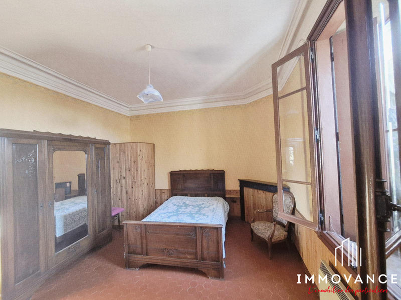 Appartement - 94 m² - 4 pièces