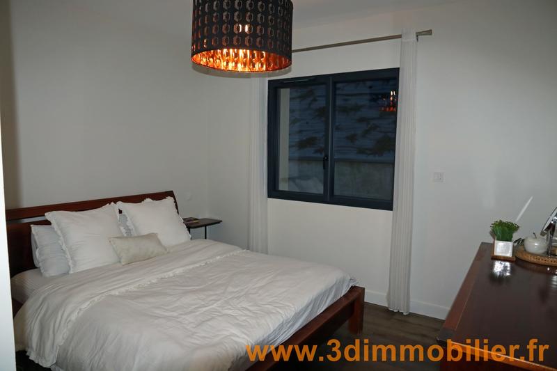 Maison - 183 m² - 8 pièces