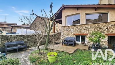 Maison de village - 130 m² - 4 pièces