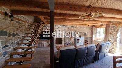 Maison - 94 m² - 5 pièces