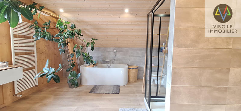 Maison - 151 m² - 6 pièces