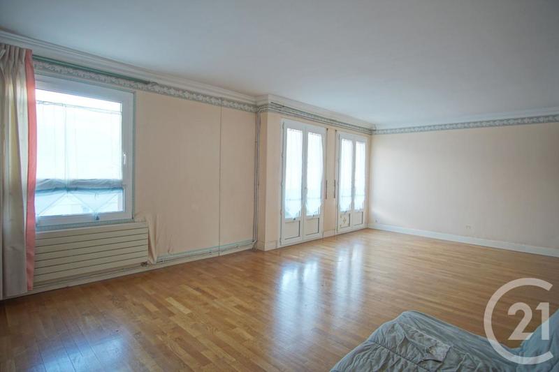 Appartement - 109 m² - 4 pièces