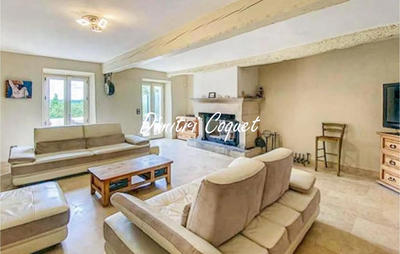 Propriété - 415 m² - 14 pièces