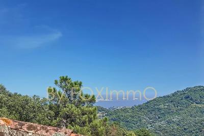 Villa - 171 m² - 6 pièces