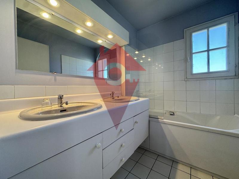 Villa - 159 m² - 7 pièces