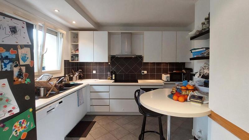 Maison - 123 m² - 7 pièces