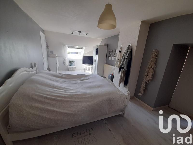 Maison - 210 m² - 8 pièces