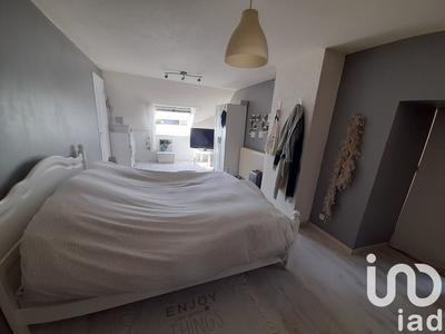 Maison - 210 m² - 8 pièces