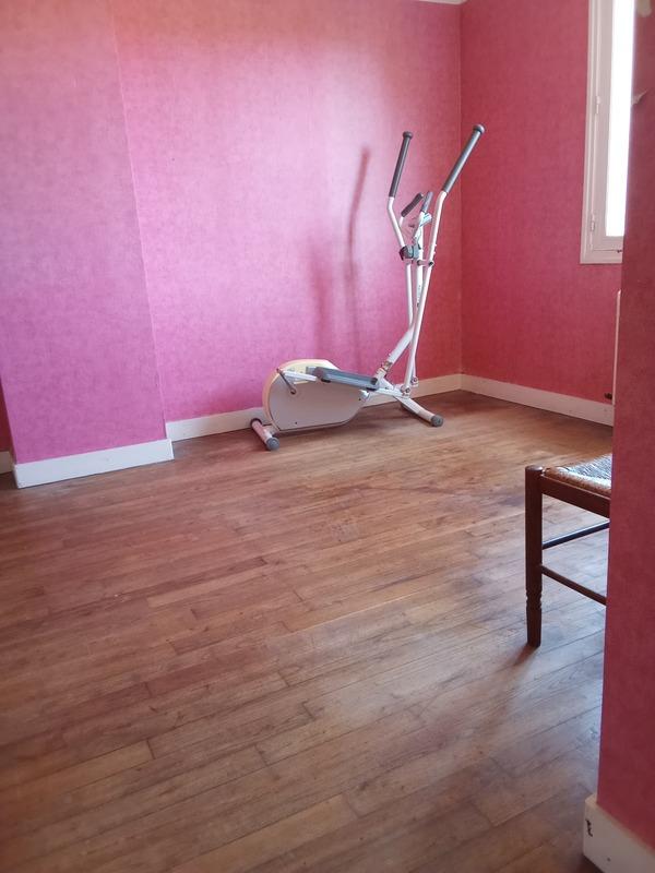 Maison - 111 m² - 7 pièces