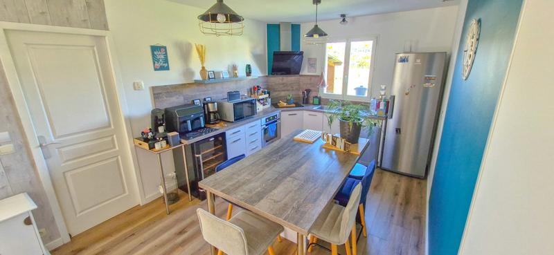 Maison - 95 m² - 5 pièces