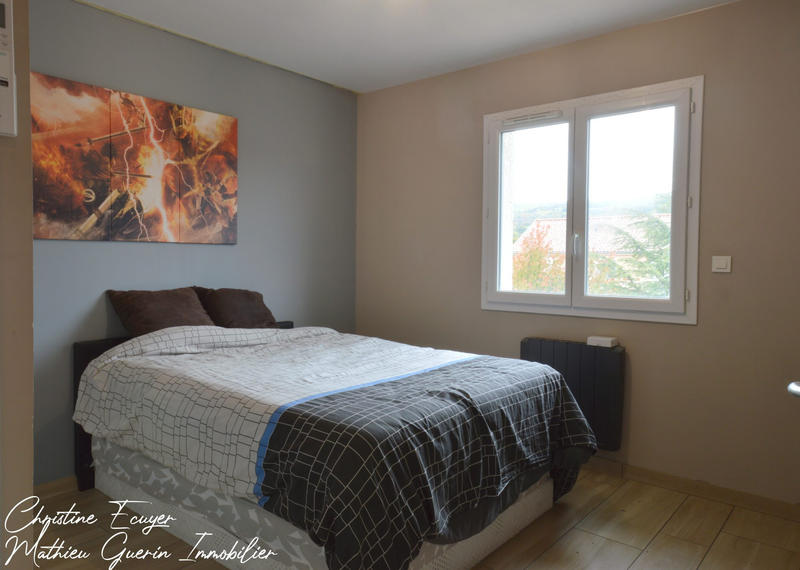 Maison - 104 m² - 4 pièces