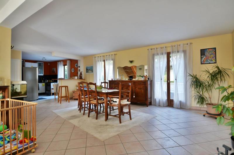 Maison - 145 m² - 7 pièces