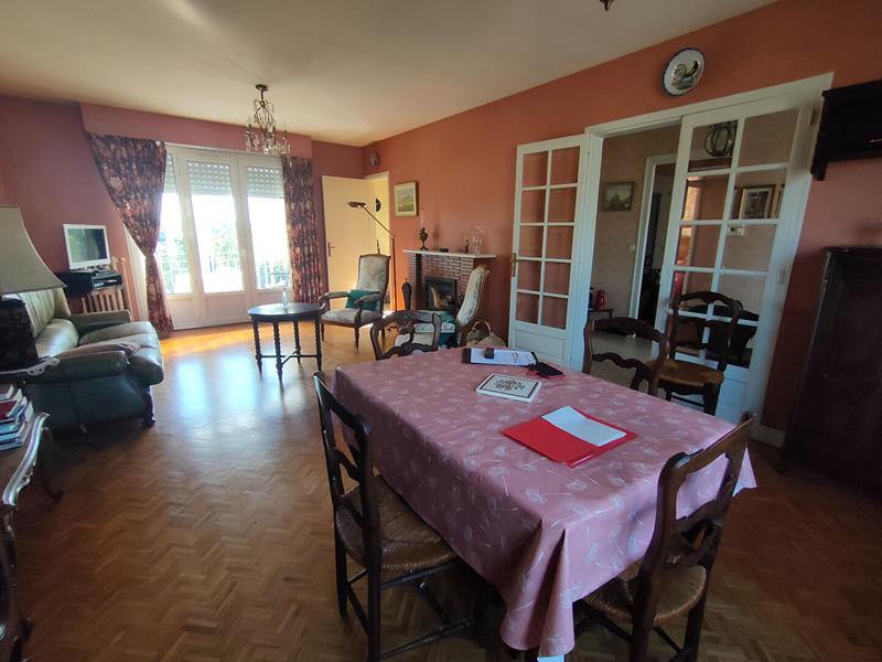 Maison - 130 m² - 7 pièces