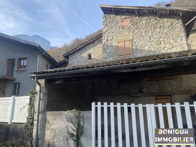 Maison ancienne - 88 m² - 4 pièces