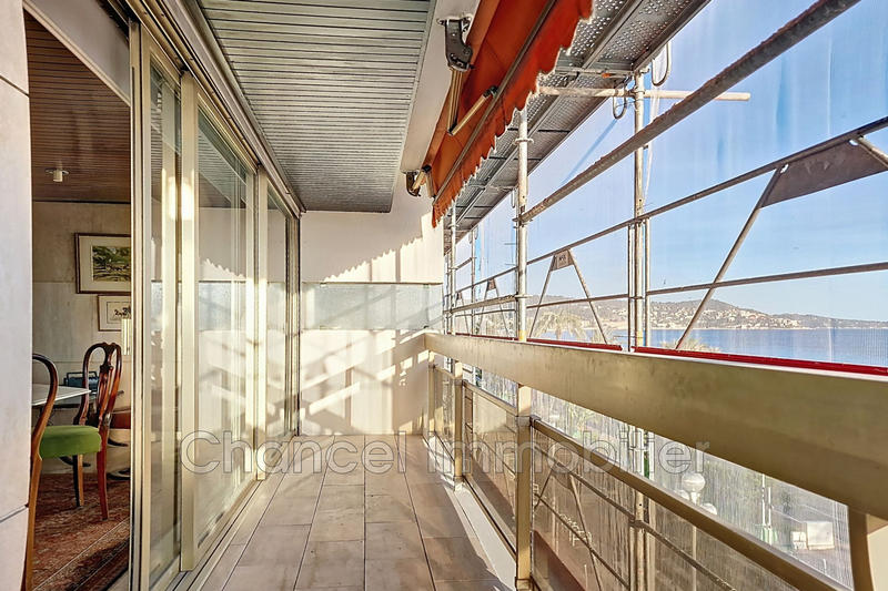 Appartement - 112 m² - 3 pièces