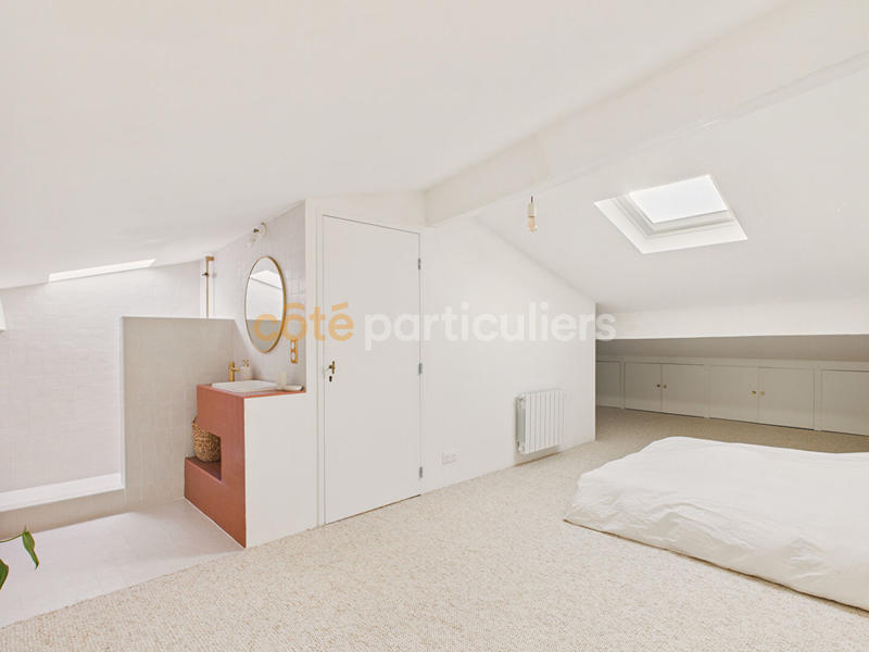 Maison - 180 m² - 5 pièces