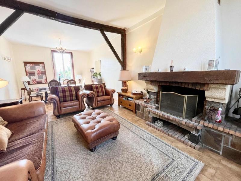 Maison - 153 m² - 6 pièces