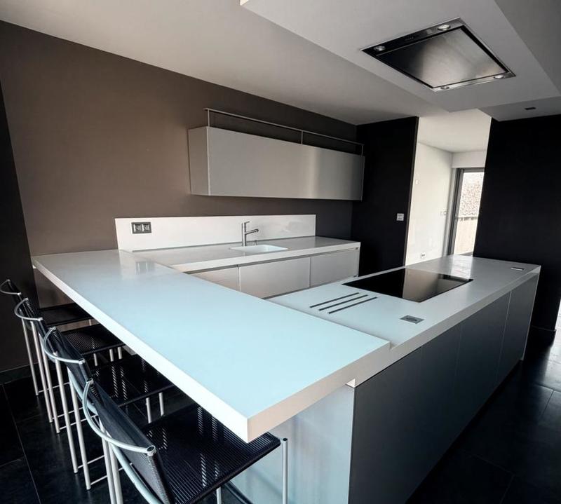 Appartement - 224 m² - 6 pièces