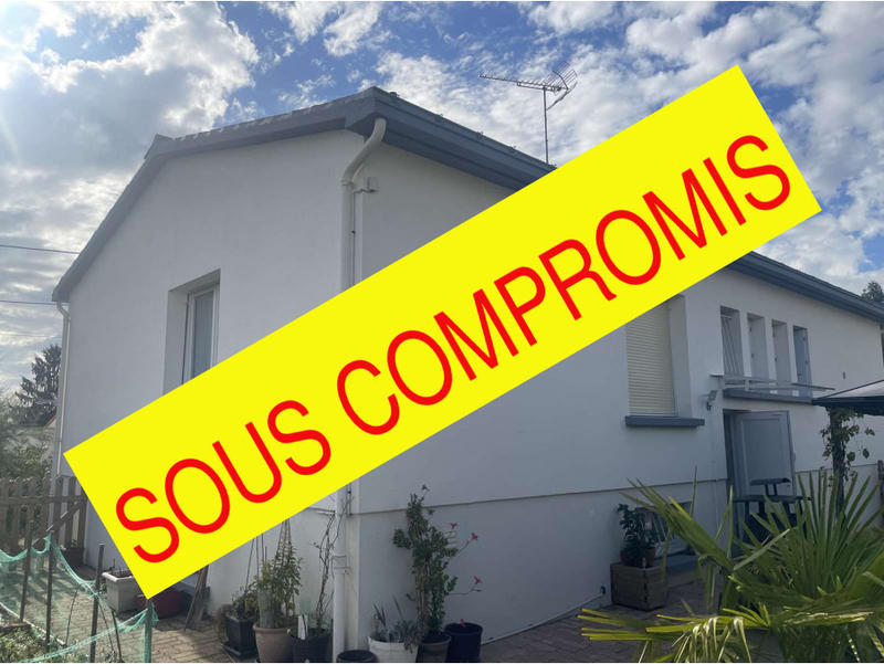 Maison - 96 m² - 5 pièces