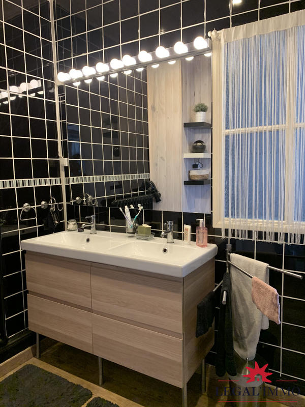 Maison - 160 m² - 7 pièces