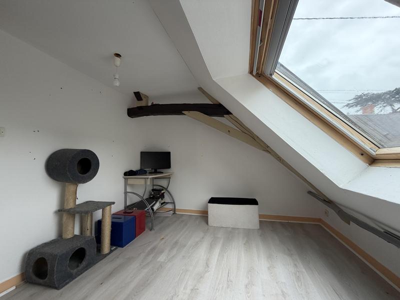 Maison - 145 m² - 8 pièces