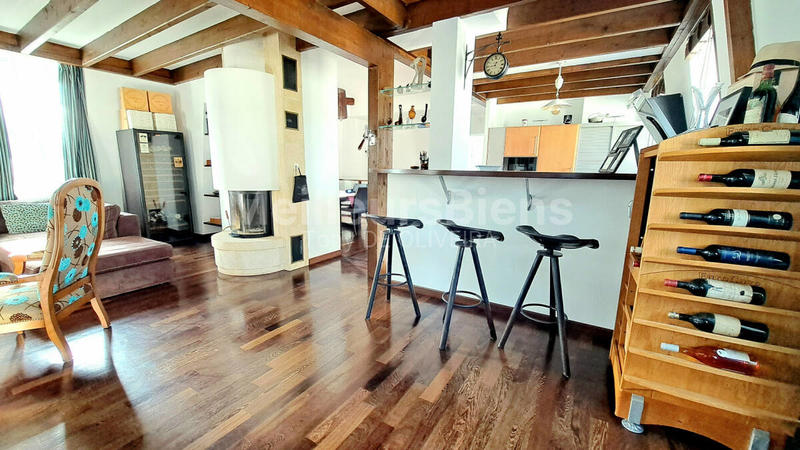 Appartement - 158 m² - 5 pièces