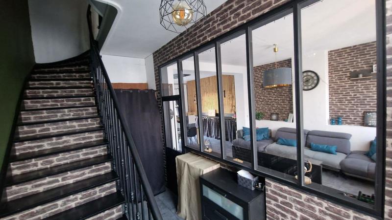 Maison de ville - 184 m² - 9 pièces