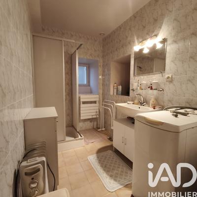 Maison - 83 m² - 3 pièces